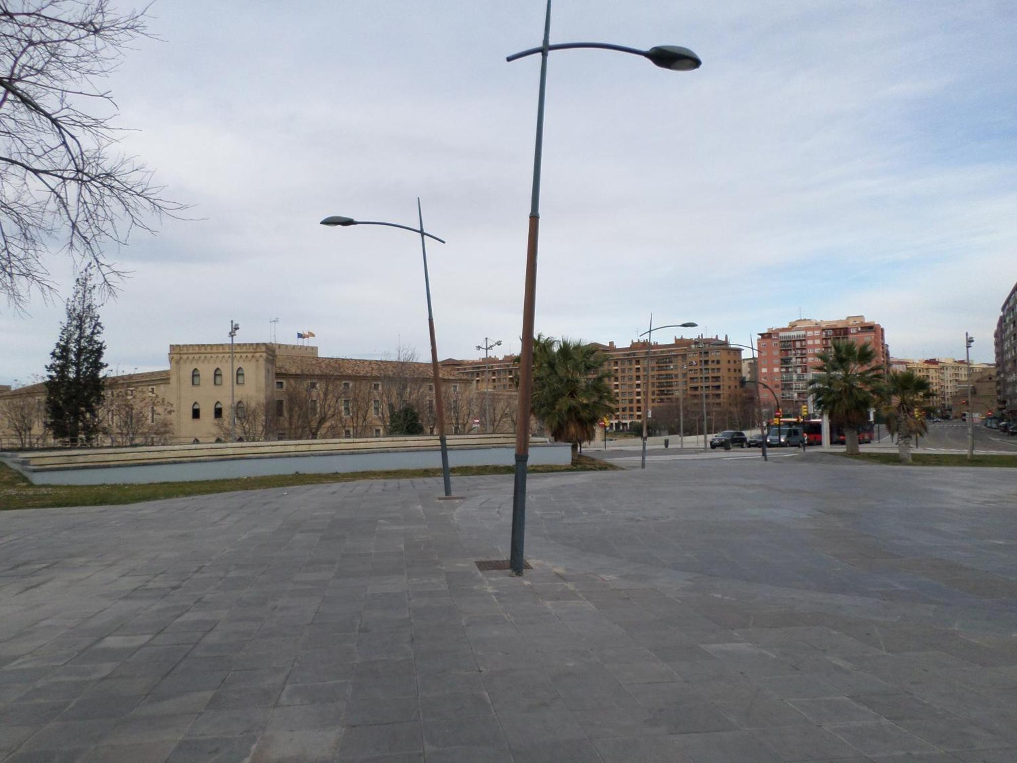 Pension Lacasta Zaragoza Exteriör bild