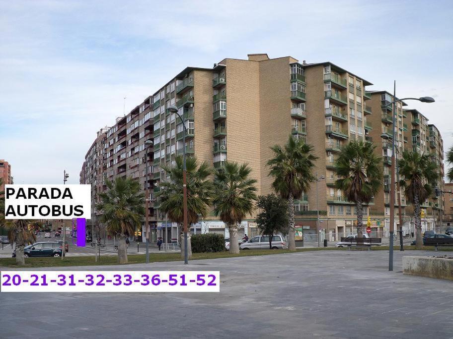 Pension Lacasta Zaragoza Exteriör bild